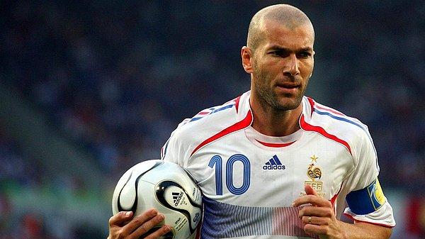25. Zinedine Zidane / Fransa