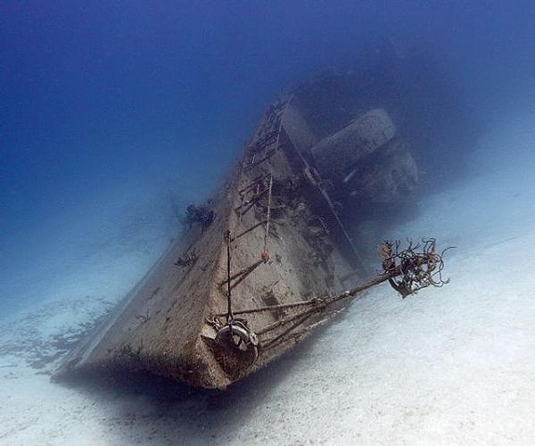 1. «Фрегат 356», Кайман-Брак