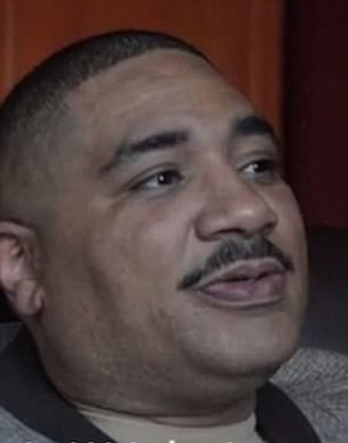 Suge'nin avukatı Thaddeus Culpepper imzalı bir yeminli ifadeyle, 'Knight yıllardır Reggie Wright Jr ve eski karısı Şeritha'nın Tupac'ın öldürülmesinin ardında olduğunu ve Knight'ı öldürmeye teşebbüs ettiğini biliyordu.' açıklamasını yaptı.