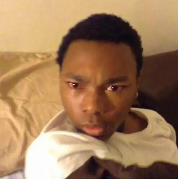 1. То чувство, когда будильник ещё не прозвенел, но вы спите уже подозрительно большое количество часов: