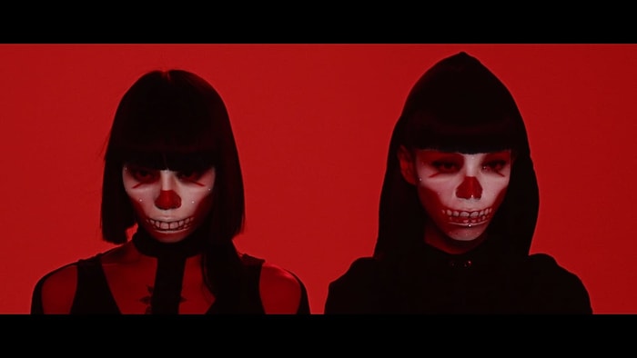 Gerçek Zamanlı Projeksiyon Yansıtmayla Hazırlanan Muhteşem Dans Gösterisi: INORI