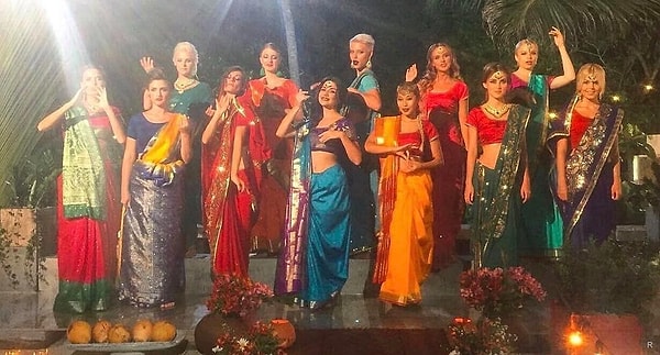 3. Актер рассказывает, что в самом начале проекта выделил одну девушку, которая приглянулась ему больше остальных: