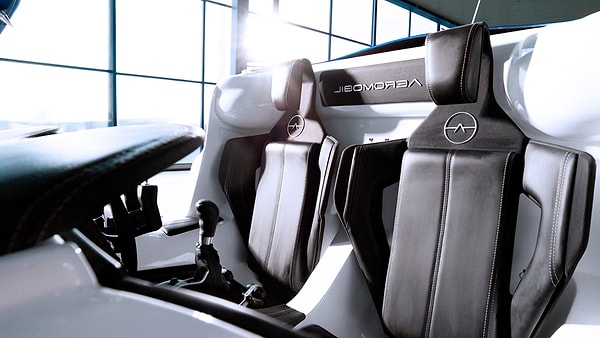 7. Машина рассчитана на два человека.