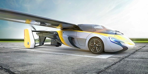 3. «Машина представляет из себя полноценный летательный аппарат и автомобиль на гибридной тяге в одном лице», — утверждают AeroMobil.