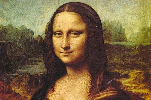 5. Leonardo da Vinci bir eliyle yazı yazarken, diğer eliyle çizim yapabiliyordu.