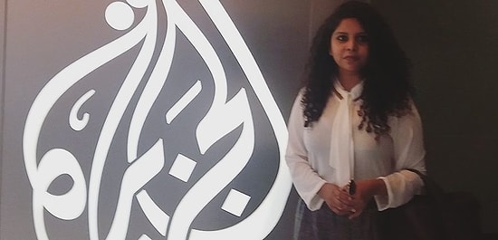 Мужчину уволили и выкинули из страны за непристойные сообщения в адрес женщины на Facebook