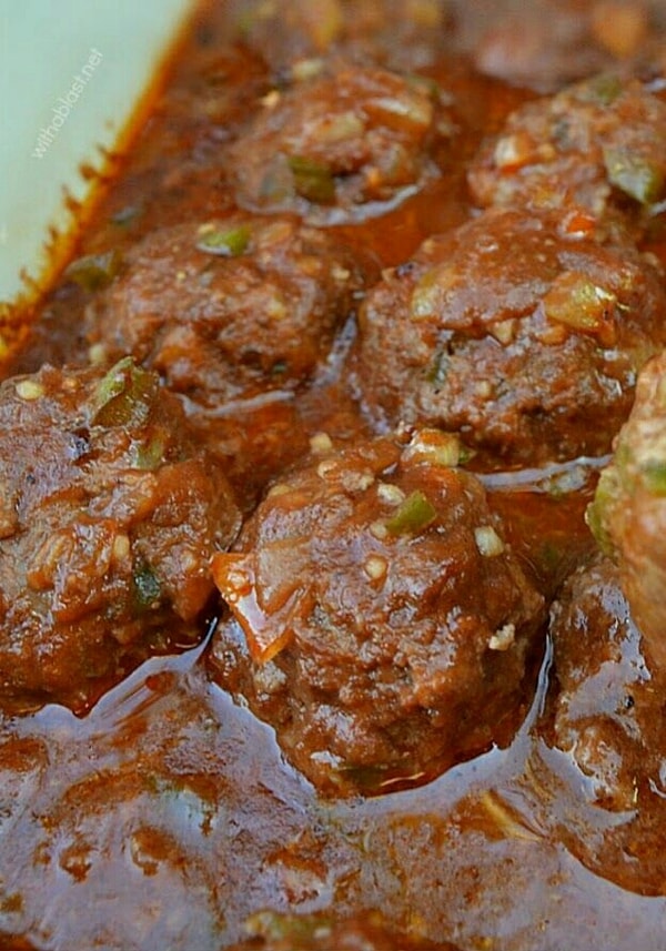 1. Фрикадельки с соусом из колы