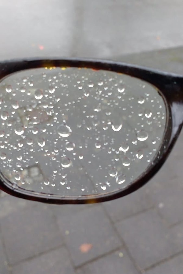 2. Прогулки под дождем вам только снятся