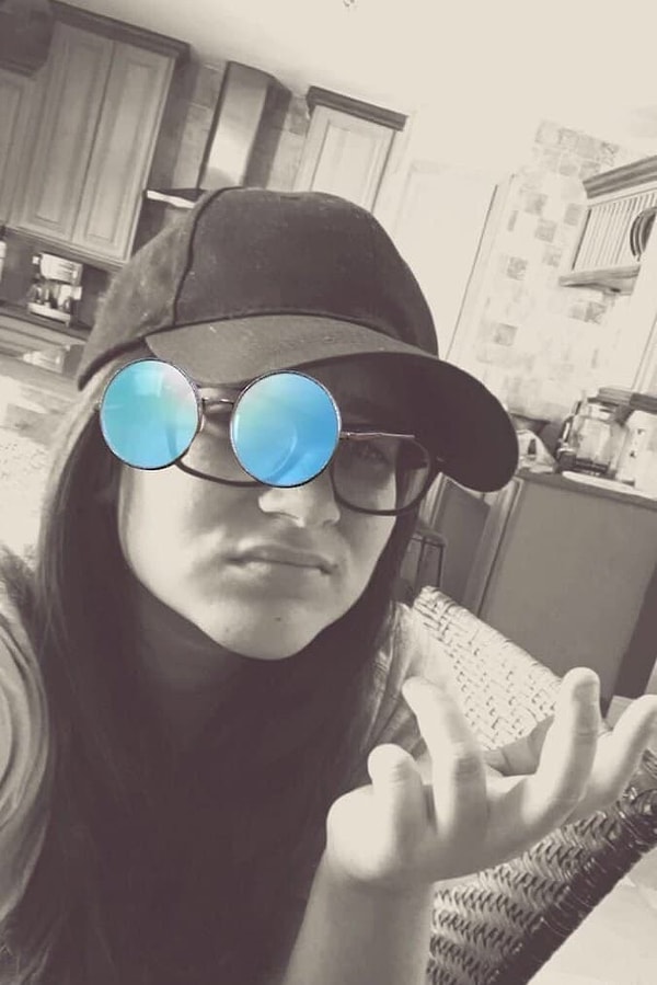 6. Стоит ли упомянать, что фильтры в Snapchat иногда просто не распознают ваше лицо