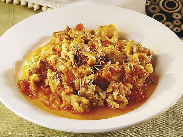 Şipşak Yemekler Listesinin En Üstünde Yer Alan Tavuk Sote Nasıl Yapılır?