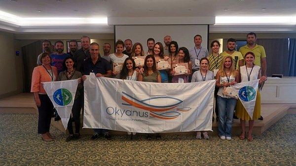 Borusan çalışanlarının gönüllü olarak yer aldığı Okyanus Gönüllüleri ekibi, çevre temizliğinden sivil toplum kuruluşlarına desteğe kadar birçok projede yer alıyor.