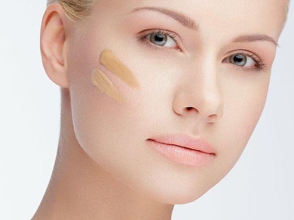 12. Праймер наносится под тональную основу?