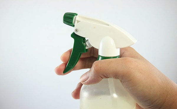 8. Приготовьте натуральный освежитель воздуха