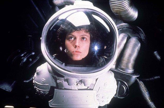 6. Alien (1979) | IMDb: 8,5