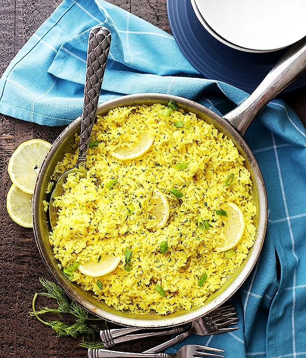 2. Надоел белый рис? Тогда попробуйте рис с шафраном!