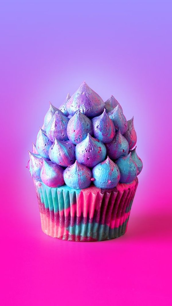 3. Разноцветные капкейки