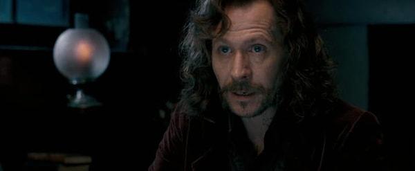 10. Ve bu öngörü, iki isimle devam ediyor: ilk önce Sirius, sonra ise Remus.
