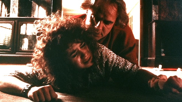Bu sahne çekilirken başrol oyuncularından Marlon Brando 48, Maria Schneider ise daha 19 yaşındaydı.