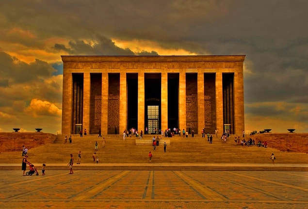 4. Ankaranın en önemli simgesi: Anıtkabir