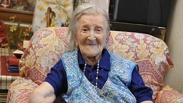 9. Предшественница Браун – Эмма Морано - дожила до 117 лет, успев пожить аж в трех веках: она родилась 29 ноября 1899 года.