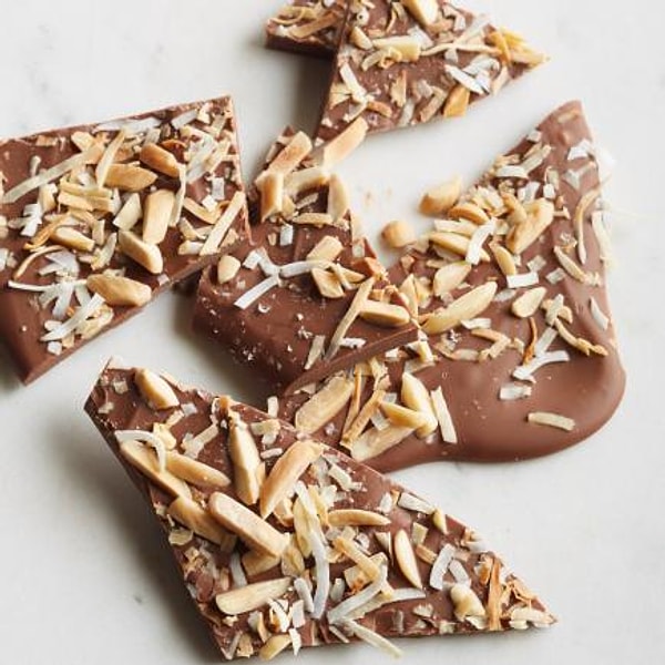 7. Шоколад с орехами