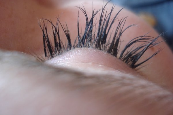 12. Всё ещё хотите нарастить ресницы?