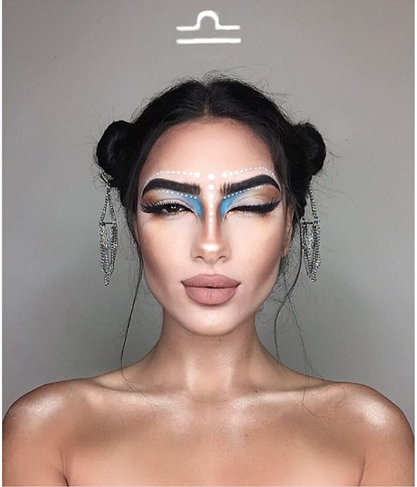 7. Весы: Цветок, который таит в себе шипы