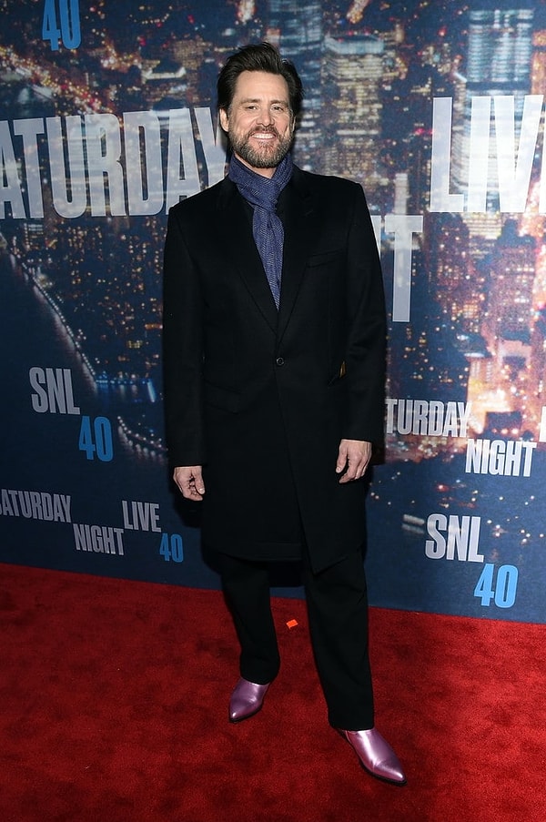 Когда ему было 10, он отослал резюме в "Шоу Кэрол Бернетт" в надежде, что он сможет работать на съемках.