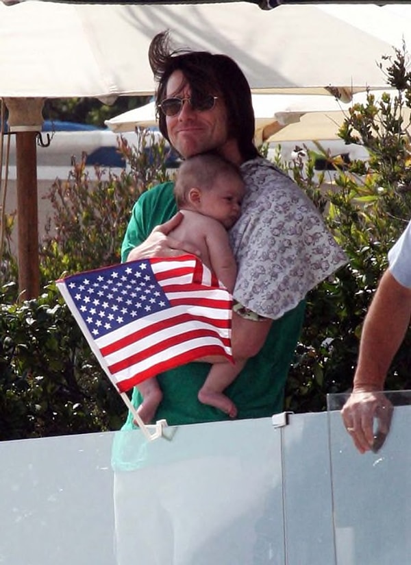 У Джима есть дочь по имени Джейн, в 2010 она родила сына, которого назвали Джексон.