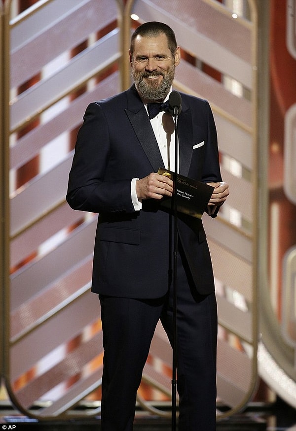 13. Джим Керри должен был сыграть персонажа Бена Стиллера в "Знакомстве с родителями".