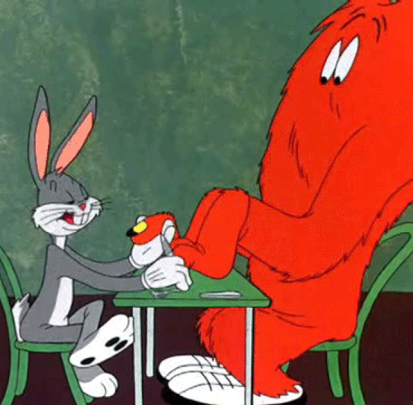 11. Bugs Bunny'yi Serkan Altunorak'tan başkası seslendirseydi onu bu kadar cana yakın hissetmeyebilirdik belki de.