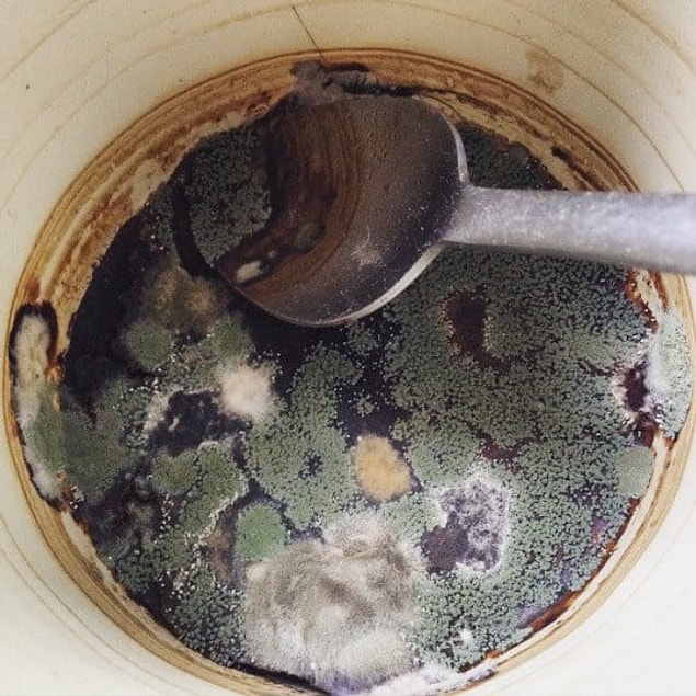 15. This is coffee, in case you couldn't recognize. ☕