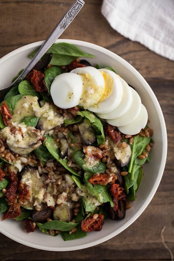 2. Салат с полбой