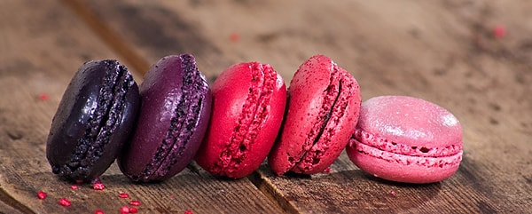 1. Французское кондитерское изделие итальянского происхождения - Макарон