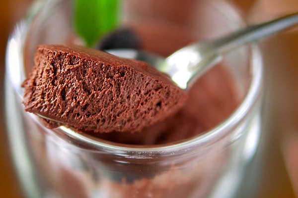 4. Нежный и легкий шоколадный мусс - Mousse au Chocolat