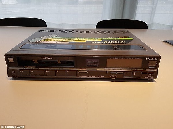 2. Betamax oynatıcı