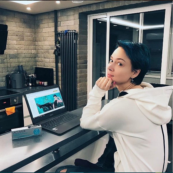 6. Что интересно, ценные вещи не пропали: техника, телефон, ноутбук, плазма – все вещи были на своих местах.