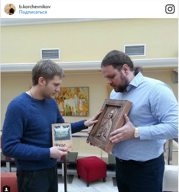 5. В связи с тем, что рейтинги Бориса значительно возросли, было решено отложить смену ведущего на несколько месяцев.