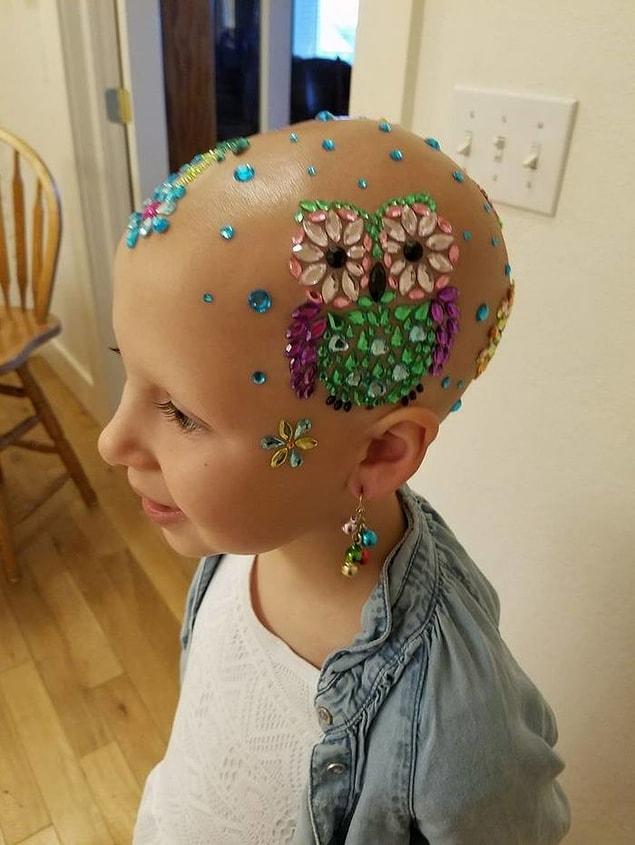 On crazy hair day at her school, Daniella's mom came up with an amazing idea and Giannessa loved it!
