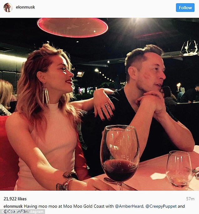 Avustralya'da bir restoranda olduğu anlaşılan yemekteki fotoğrafı Elon Musk kendi Instagram hesabı üzerinden paylaştı.