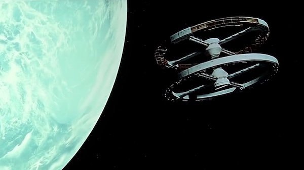 8. Космическая одиссея 2001 года (1968)