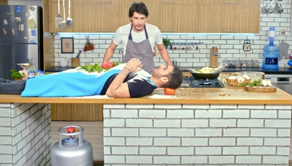 Şefik ve Yaman’dan Poseidon’u Bile Okyanuslara Küstürecek Somon Tarifi