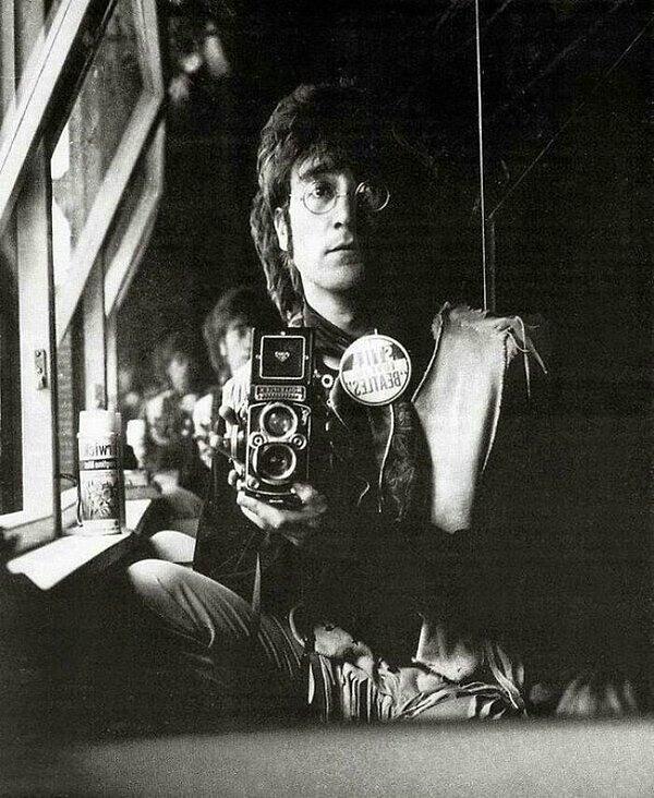 5. John Lennon, 1967