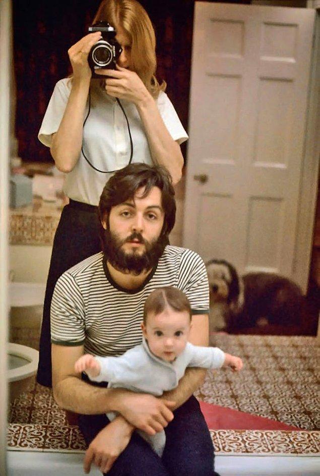 7. Linda, Paul And Mary McCartney, 1969
