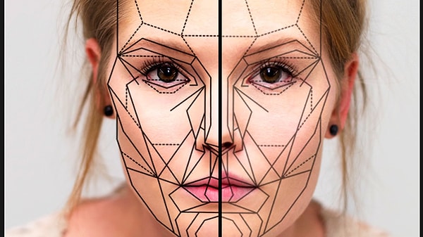 It is not even possible for a human face to fit the Golden ratio.