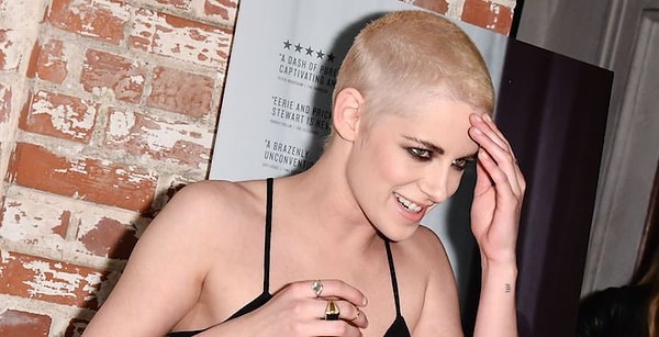 5. Кристен Стюарт практически полностью побрилась.