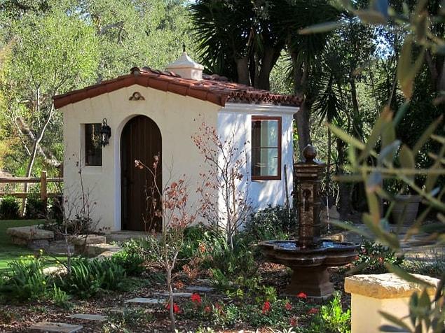 14. There's also this Spanish-style shed.