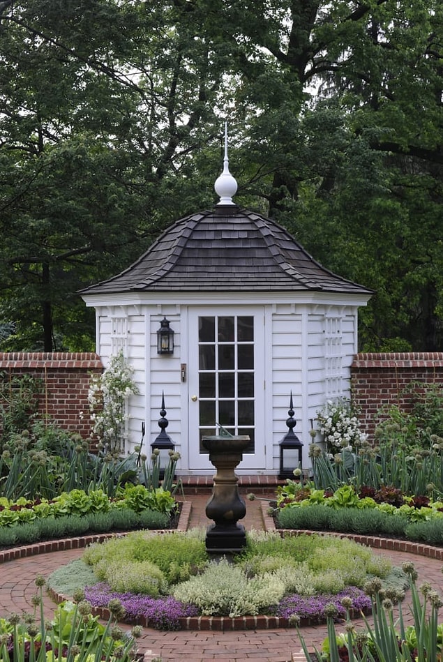 19. And this gorgeous hexagon-shaped shed, which sits on the edge of an award-winning garden.