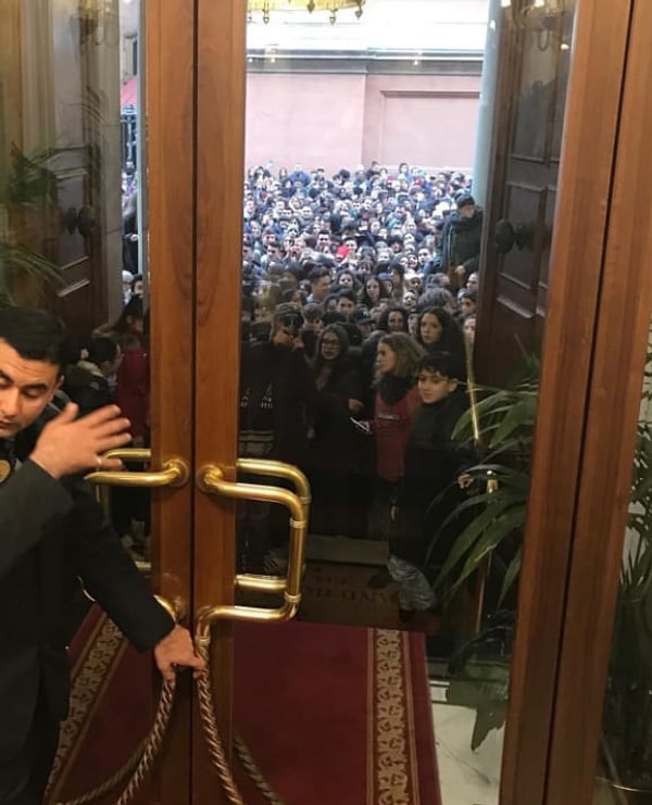 6. Спасибо, я, пожалуй, останусь внутри :)