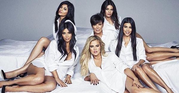 Yaşam tarzları, stilleri ve özellikle de skandalları ile dillerden düşmeyen bir aile onlar: Kardashianlar!